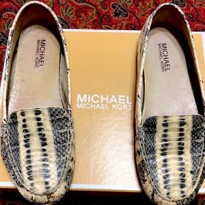Michael Michael Kors snake loafers. Size 7